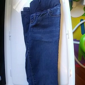 Old Navy maternity jeans slim boot cut
